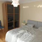 Holiday home Cosy House With 3 And Garden Near Ostend
