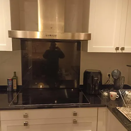 Cosy House With 3 And Garden Near